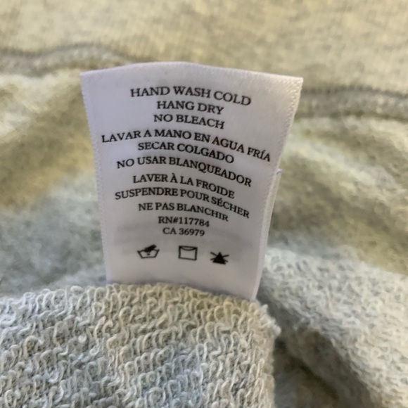 Rails Marlo Flocked Leopard Print Sweatshirt Grey Side Zippers Size M. Like New - Picture 6 of 13